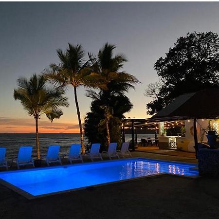 Oceanfront Bungalows - Paradise Rentals サンタ・カタリナ エクステリア 写真