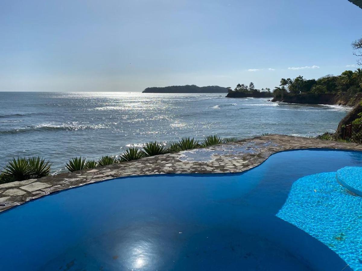 Oceanfront Bungalows - Paradise Rentals サンタ・カタリナ エクステリア 写真