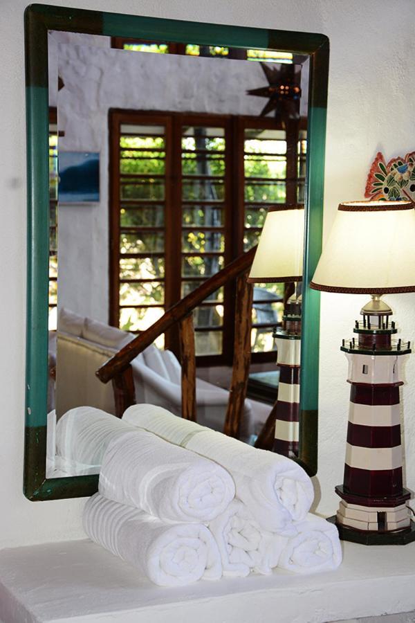 Oceanfront Bungalows - Paradise Rentals サンタ・カタリナ エクステリア 写真