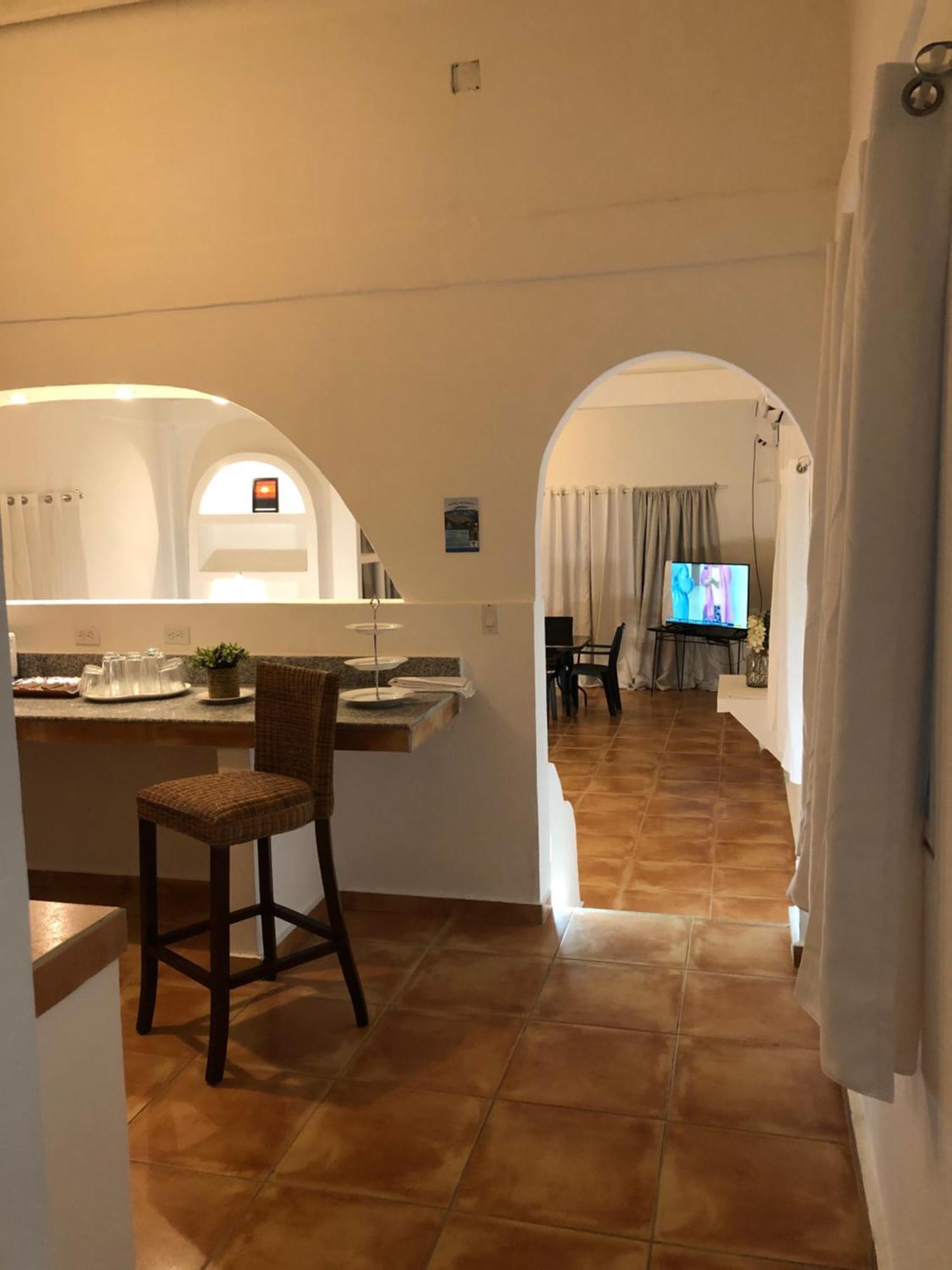 Oceanfront Bungalows - Paradise Rentals サンタ・カタリナ エクステリア 写真
